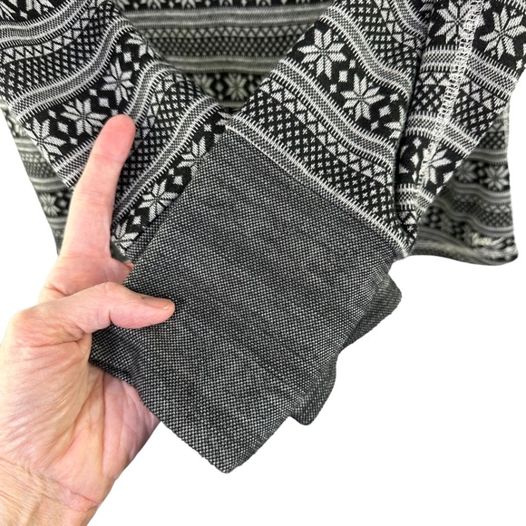 KAVU Longsleeved Knit Snowflake Pattern 1/4 Zip Base Layer Size L - Picture 4 of 8